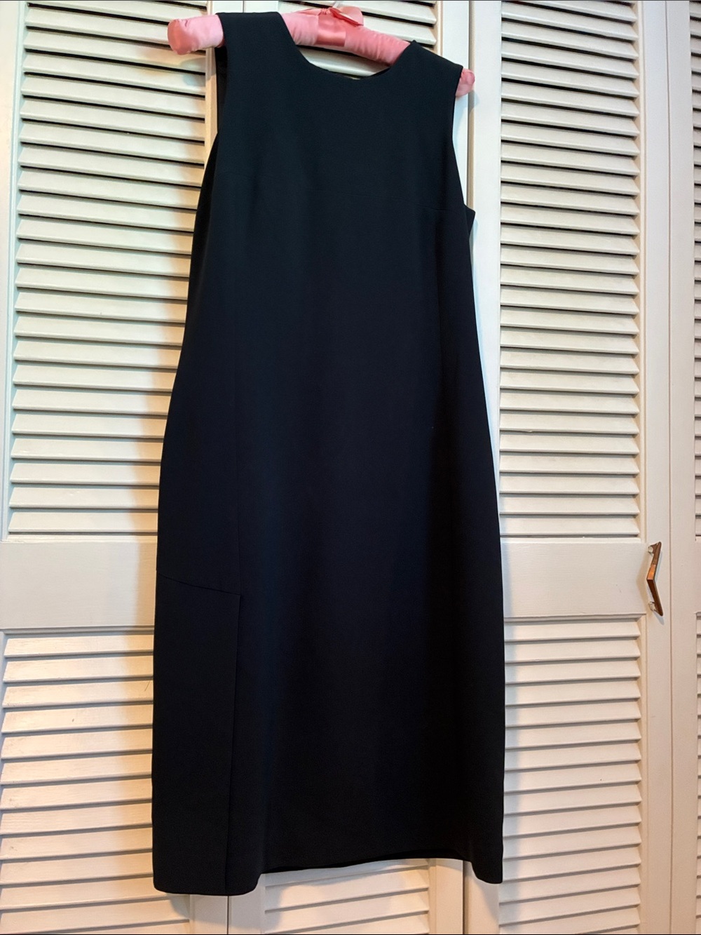 Classic Sleeveless Black Shift Dress